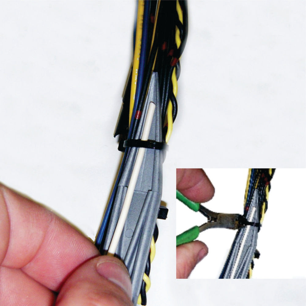 ATH-IW2-UNGL: 5-PIECE WIRE INSTALLER'S KIT & TOOL POUCH