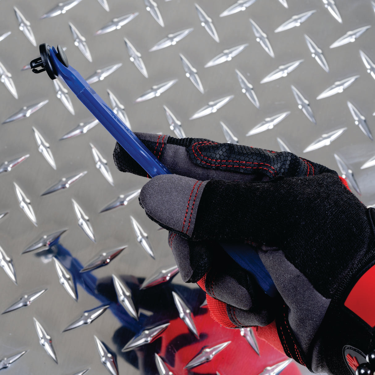 ATH-25-UNGL: Interior D-Clip Cover Removal Tool